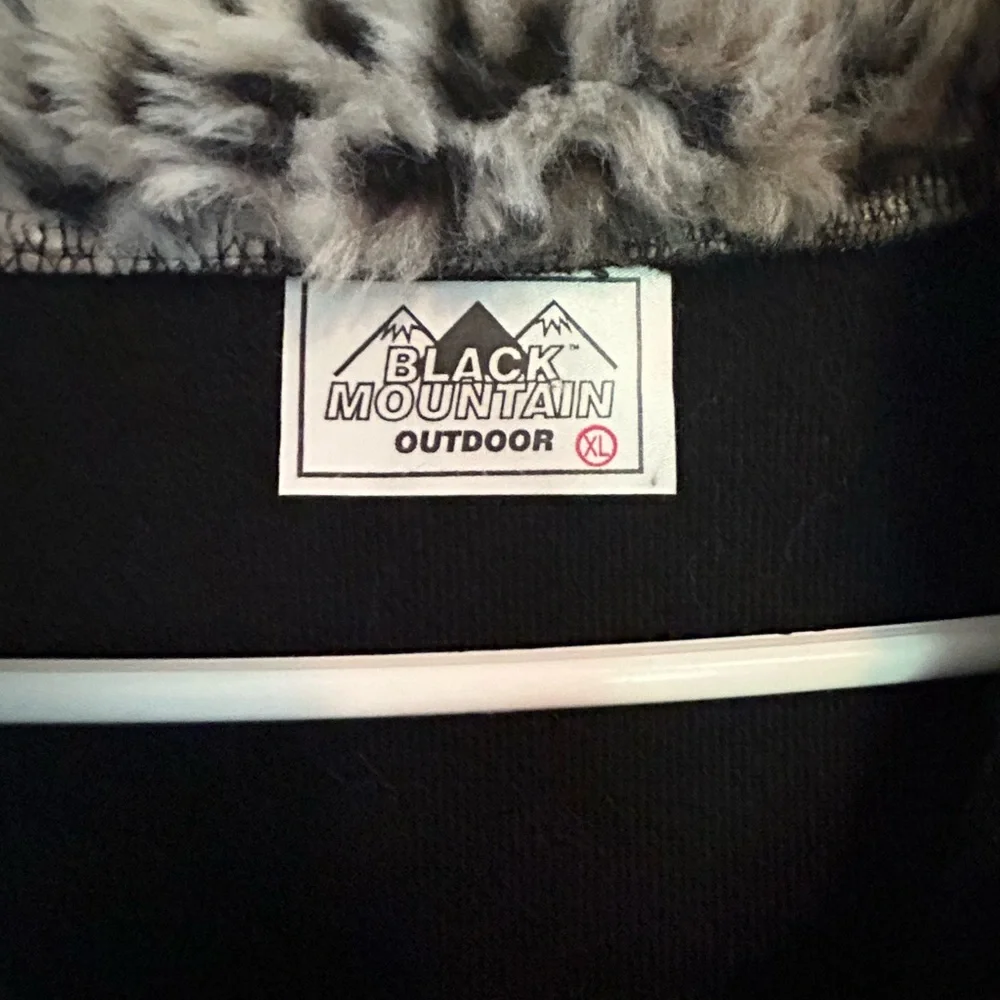 Fleece Jacket With Leopard Trim XL - Picture 4 of 4